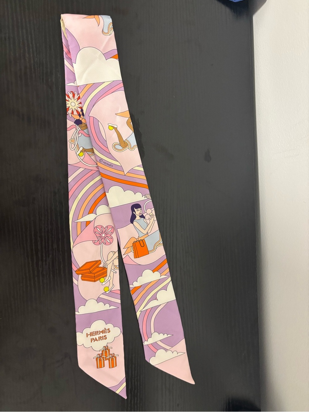 Hermès Carres Volants Silk Twilly Mauve Purple Pink